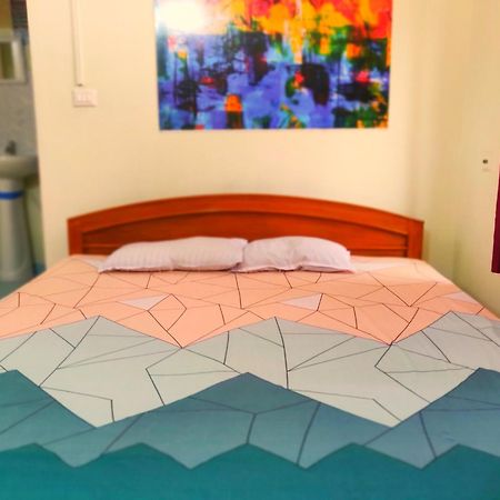 מלון גווהטי Cupidtrails Backpacker'S Penthouse חדר תמונה