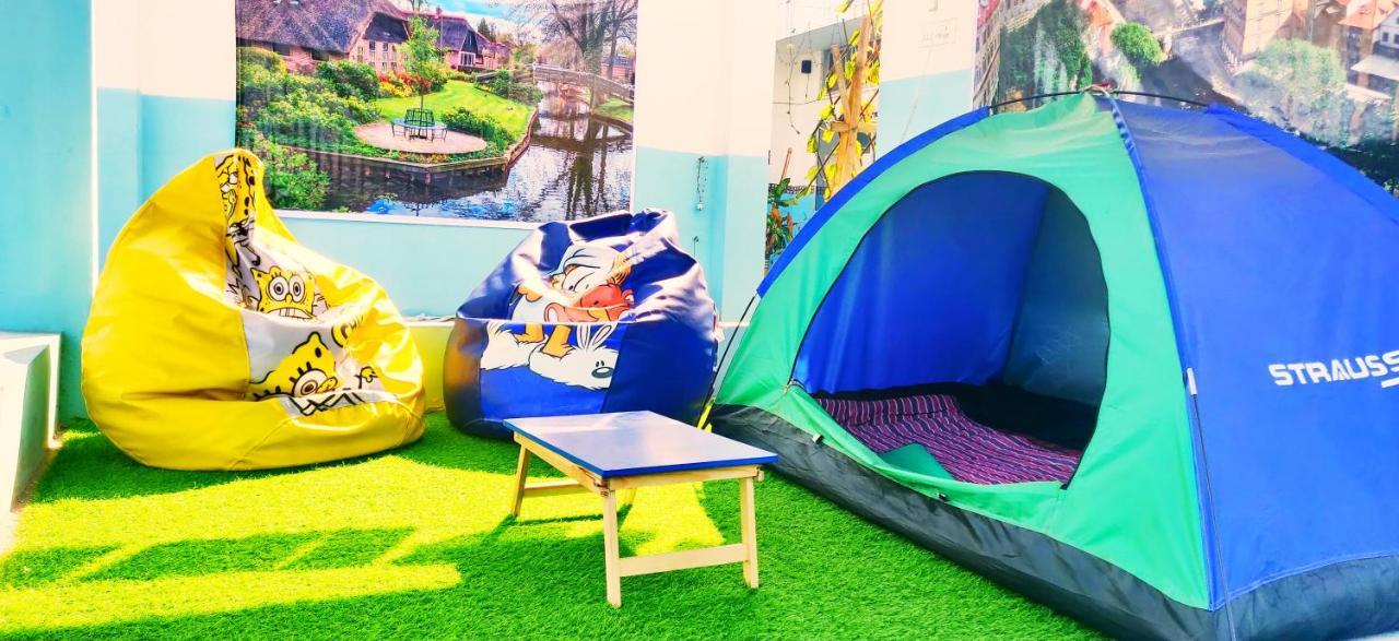 מלון גווהטי Cupidtrails Backpacker'S Penthouse מראה חיצוני תמונה