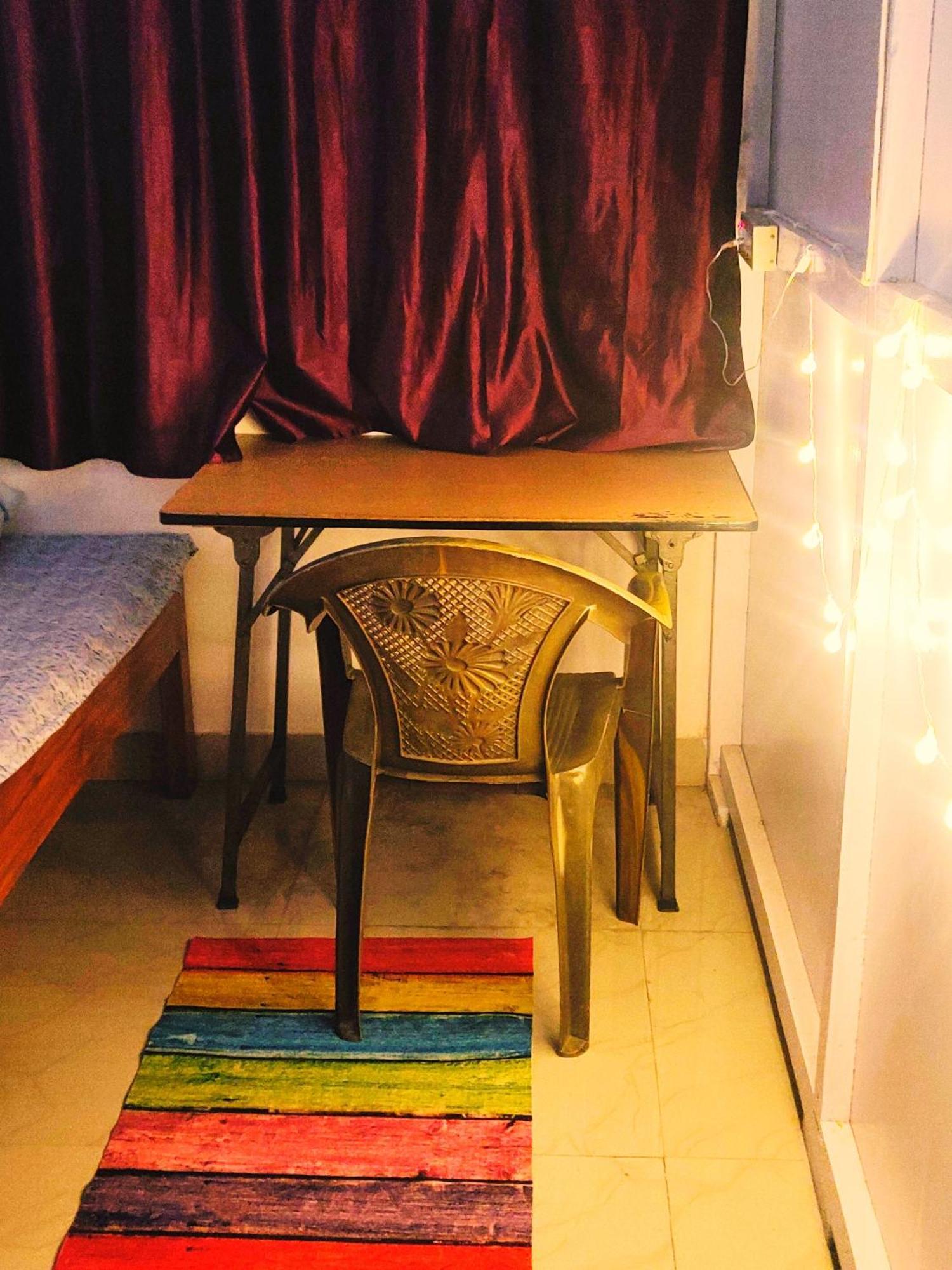 מלון גווהטי Cupidtrails Backpacker'S Penthouse חדר תמונה